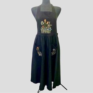 Black Embroidered Apron Midi Dress | Cottagecore Folk Floral | Size L